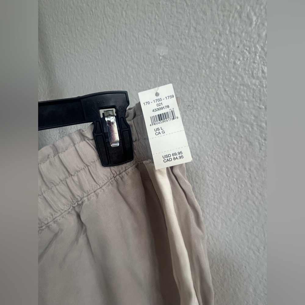 NWT Offline by Aerie Taupe Elastic Waist Casual Pants with Side Stripe - Picture 6 of 8
